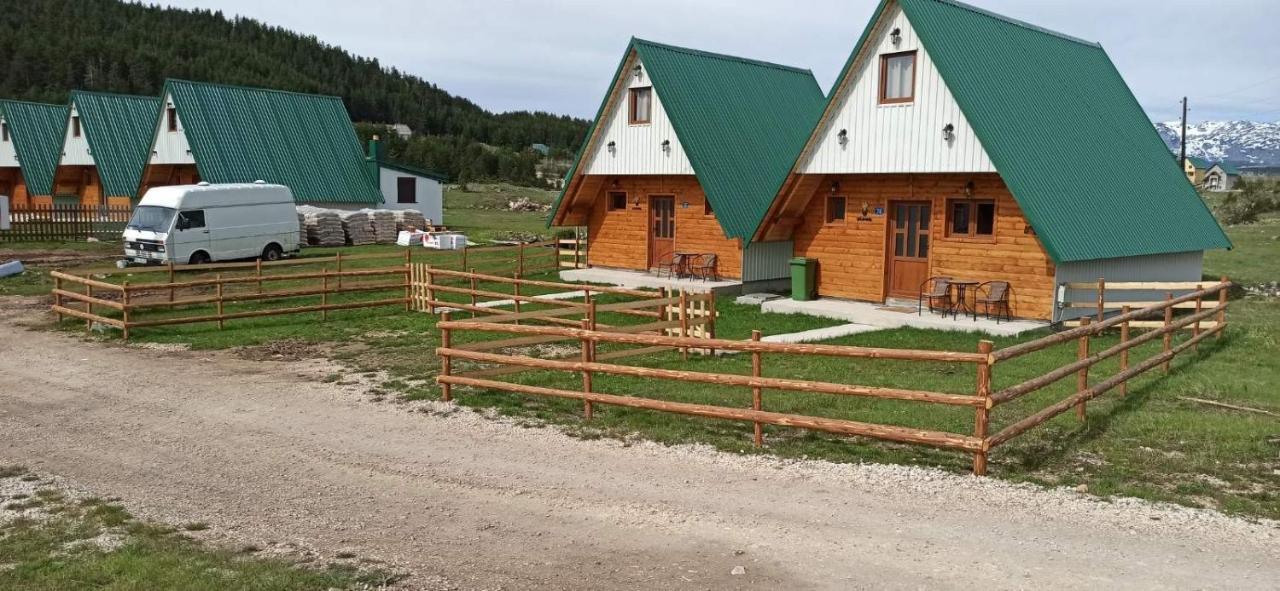 Family Houses Pleme Žabljak Buitenkant foto